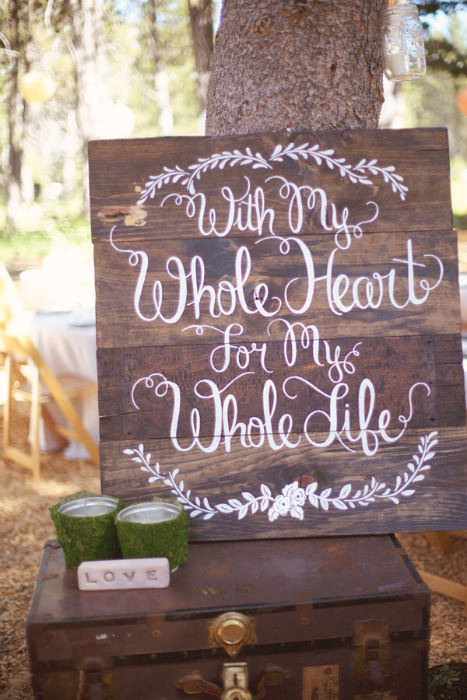Wedding signs, wedding DIYs, wedding DIY, wedding DIY projects, homemade wedding signs, popular pin, DIY wedding, home wedding, wedding DIY, wedding decor, decorating for your wedding reception, unique wedding reception decor. #diywedding #weddingreception #wedding #weddingsigns #diyweddingsign #diydecor