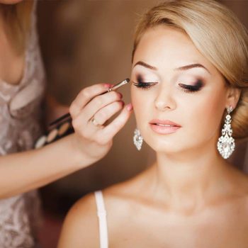 18-must-know-wedding-day-makeup-hacks11