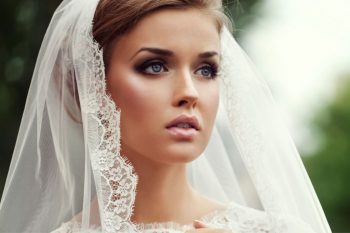 18-must-know-wedding-day-makeup-hacks14