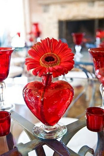 20-decorations-perfect-for-a-valentines-day-wedding12