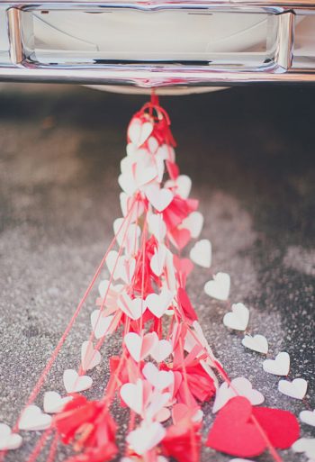 20-decorations-perfect-for-a-valentines-day-wedding8