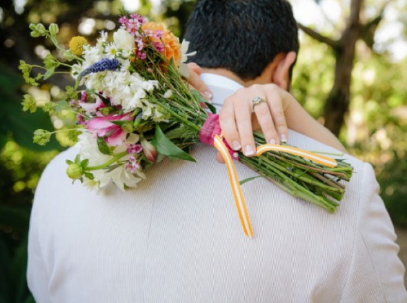 Wild Flower Wedding Bouquets for Any Bride| Wedding Bouquets, Wild Flower Bouquets, Wild Flower Weddings, Wedding Flowers, Pretty Flowers for Weddings, Wedding Bouquet Inspiration