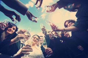 Give the Best Wedding Toast {Toast Tips for Guests} Wedding Toast Tips, How to Give the Best Wedding Toast, Wedding Reception Tips and Tricks, Wedding Toast Hacks, Things to Know When Giving A Wedding Toast, Wedding Hacks, Wedding TIps and Tricks, Popular Pin
