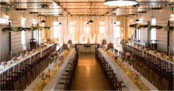 8 Super Affordable Places to Get Married (U.S. Edition) Places to Get Married, Wedding Venues, United States Wedding Venues, Cheap Wedding Venues, Stateside Wedding Venues, Popular Pin 