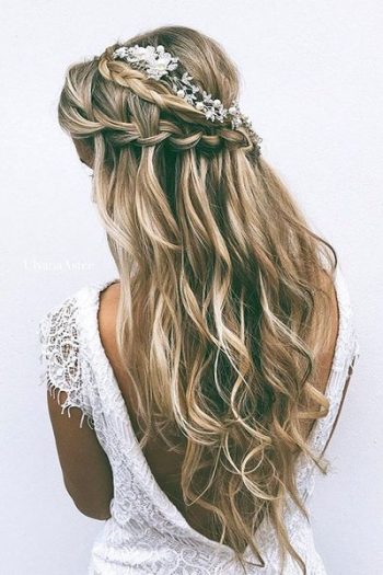  Wedding Hairstyle Ideas, Hairdos For Brides, Wedding Hairstyles, Wedding Hairdo, Wedding Updos, Long Hairstyles for Weddings, Wedding 101, Wedding Hacks