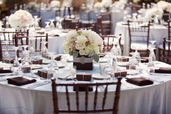 Budgeting Tips for Weddings (You’ll Save Thousands!) Wedding Ideas, Cheap Wedding Ideas, Budget Wedding Ideas, Budget Wedding Reception, Budget Wedding Reception, Budget Wedding DIY