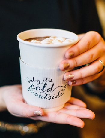 Winter Wedding Hot Cocoa Bar | Hot Cocoa Bar | Hot Cocoa Bar Ideas | Winter Wedding Hot Cocoa Bar Ideas | Winter Wedding Planning | Winter Wedding Ideas