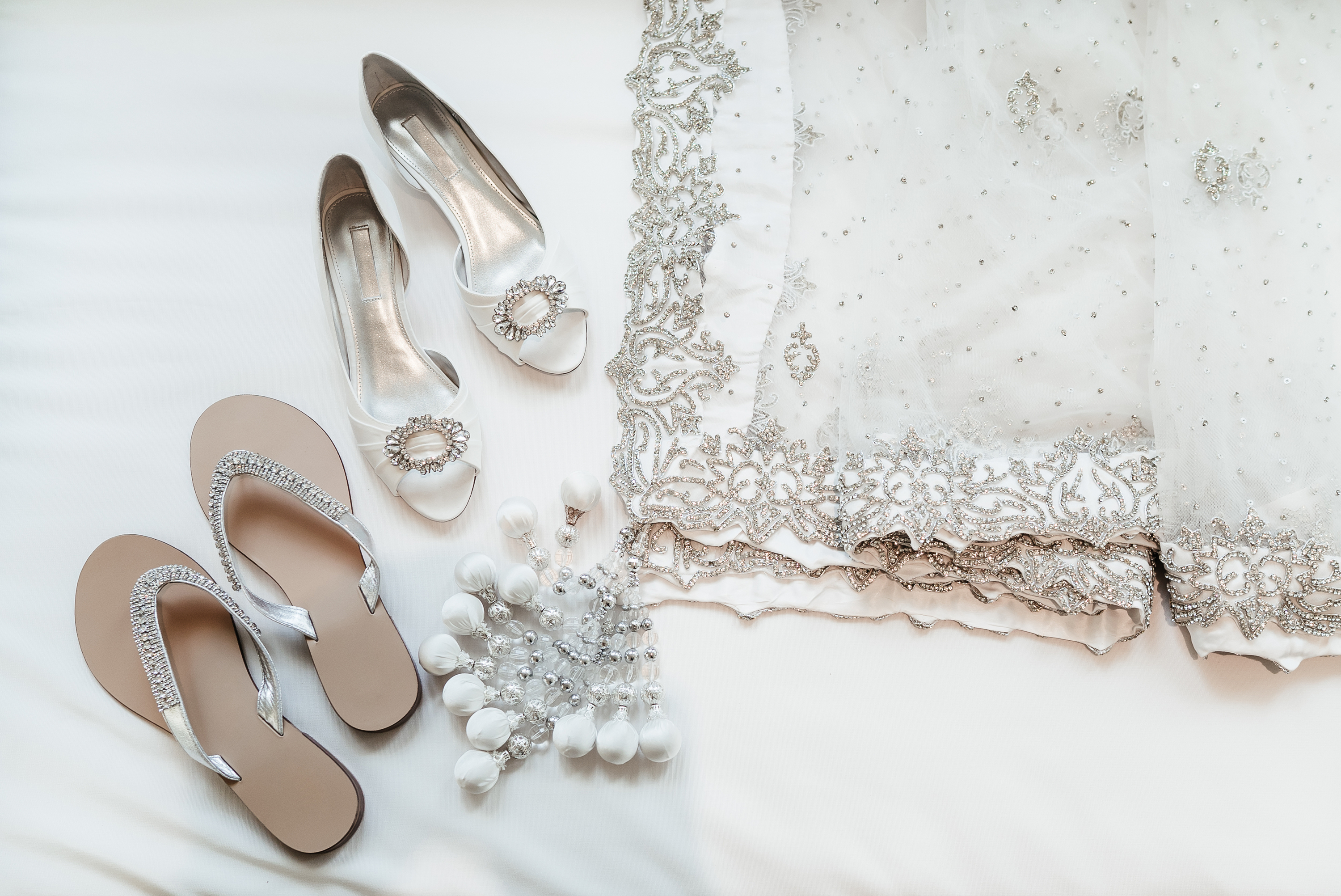 shoes | wedding shoes | high heels | sneakers | converse | sandals | flip flops | boots | wedding | bridal shoes | shoes for the bride | fashion 