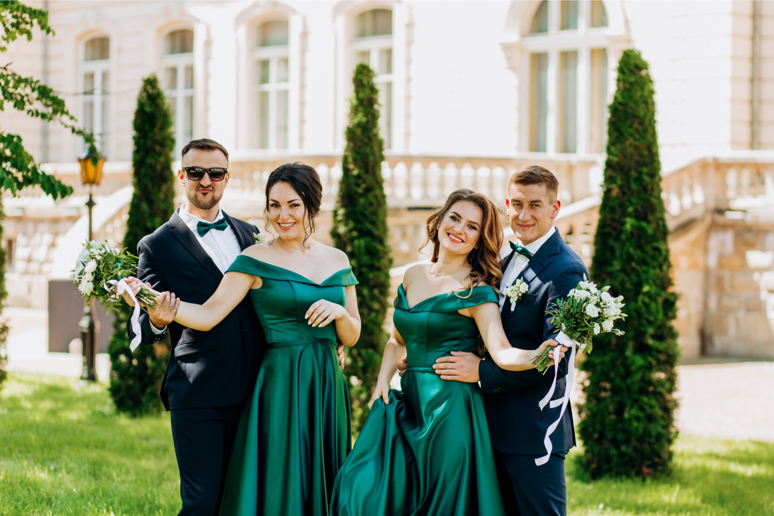 What Color Goes With Green For A Wedding