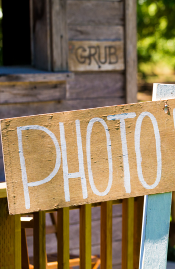 Photo booths are my favorite accessory at a wedding because you are sure to get at least one amazing photo of every one of your guests. But decorating a photo booth is just as important as having one, check out these incredibly Etsy wedding decorations that you can use to decorate yours! They have something for everybody! 